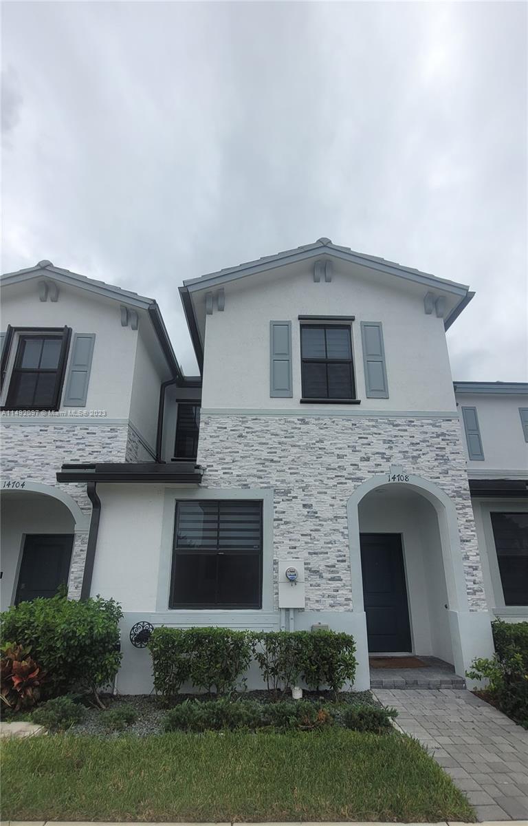 Beautiful 3/2.5 townhome with redone floors throughout the house, open airy kitchen, customized living area and Gorgeous customized Backyard Patio with Turf Grass. Community swimming pool and playground. Conveniently located close to shopping, dining options in close proximity, short distance to the Turnpike. Won't last long!