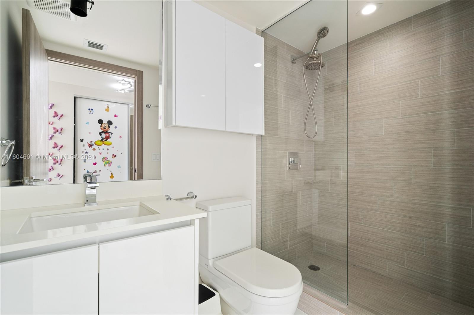 PARQUE TOWERS CONDO - Residential