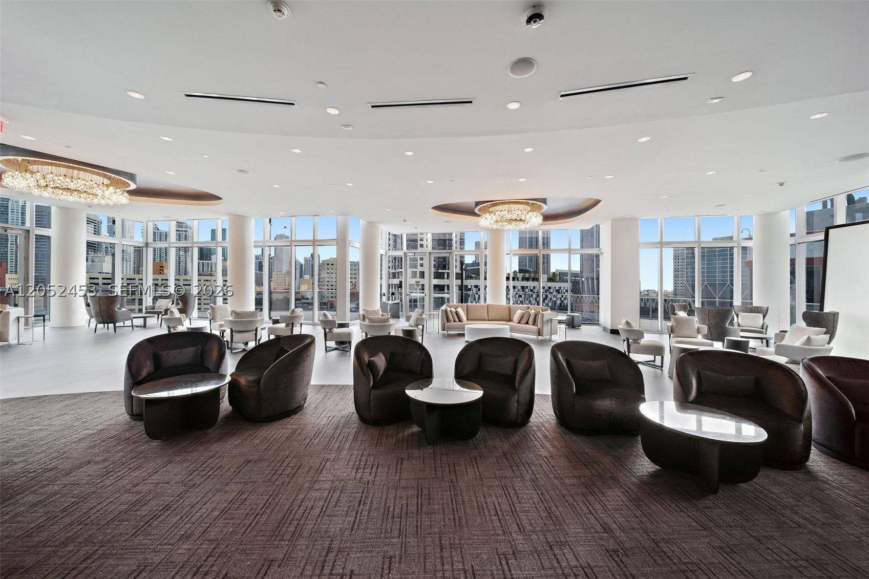 PARAMOUNT MIAMI WORLD CENT - Residential Lease
