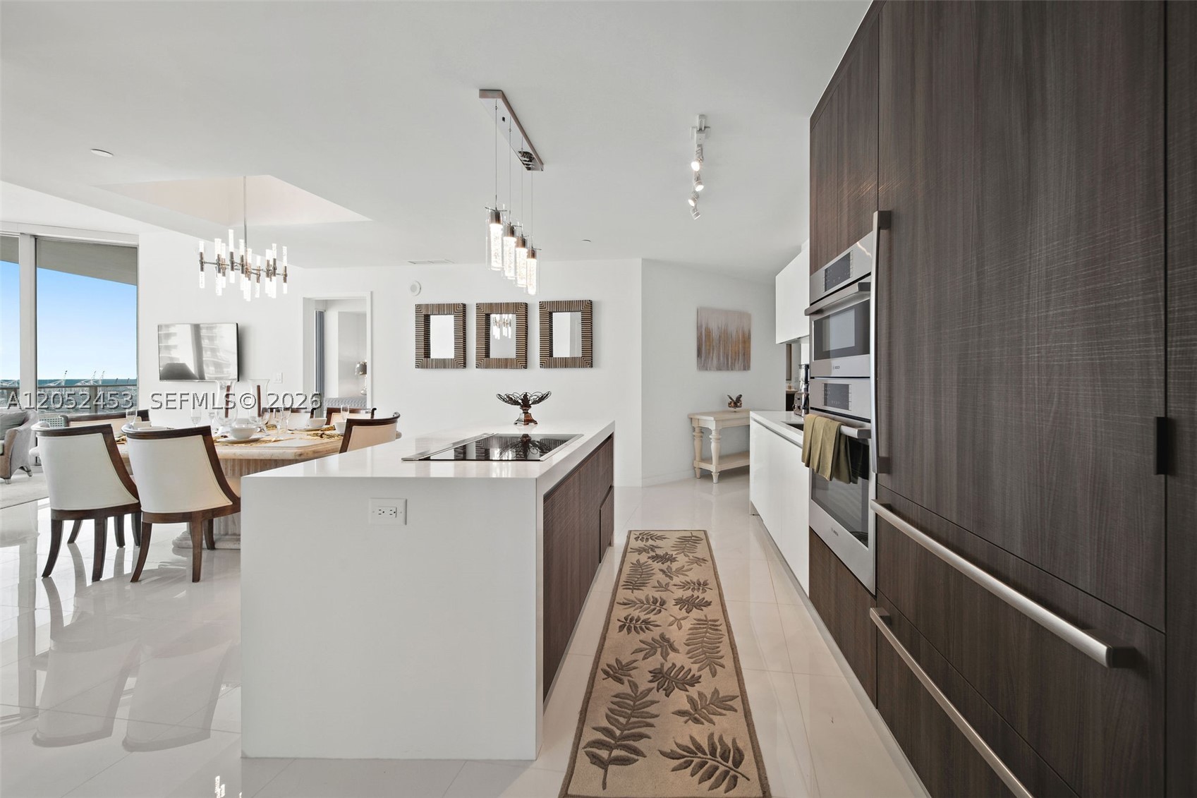 PARAMOUNT MIAMI WORLD CENT - Residential Lease