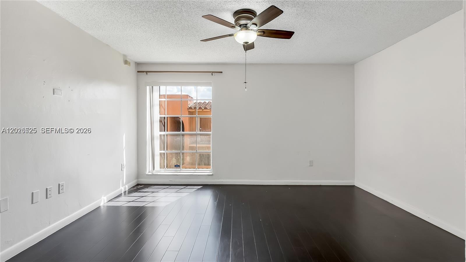 CYPRESS VILLAGE CONDO - Residential Lease
