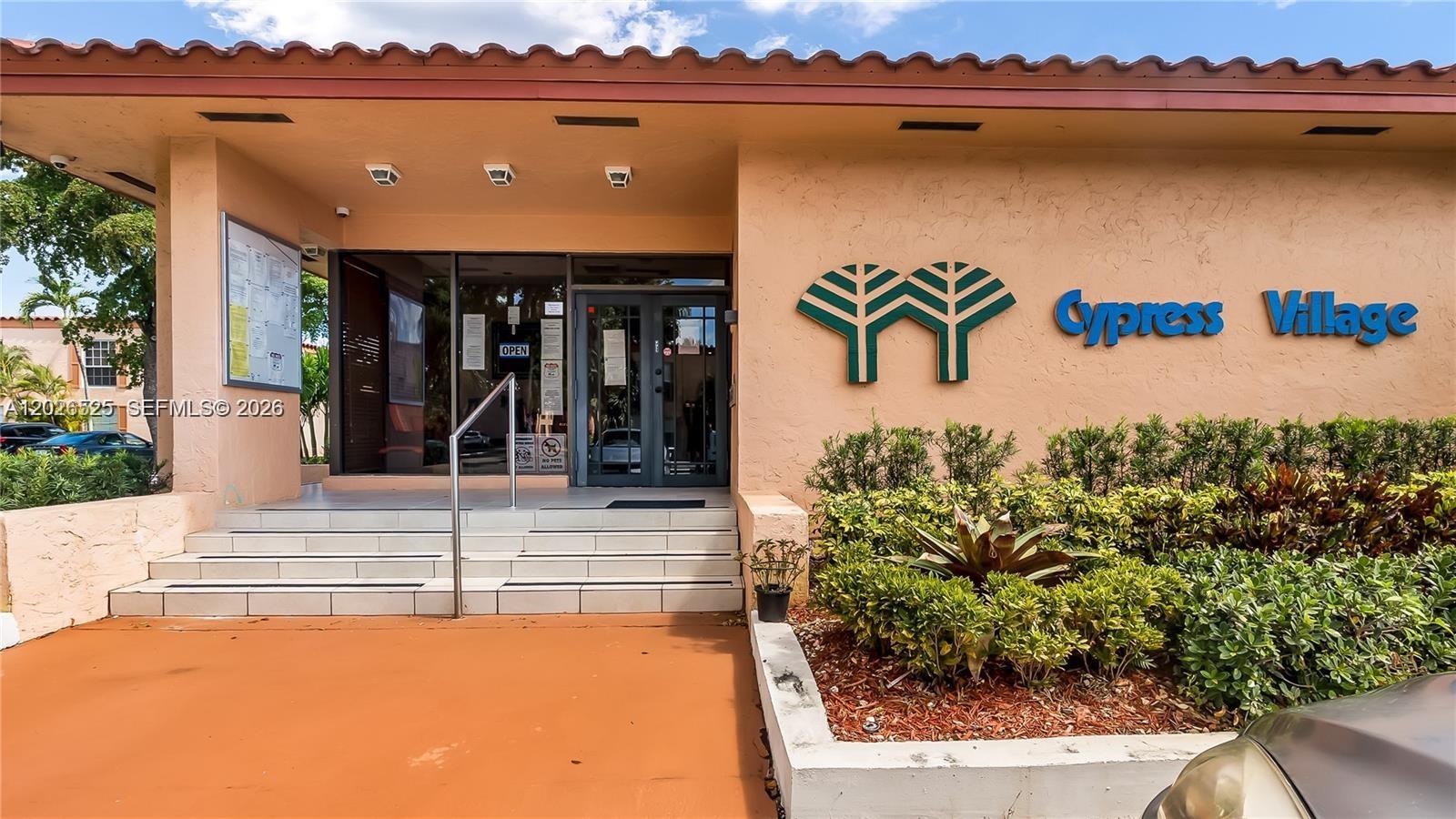 CYPRESS VILLAGE CONDO - Residential Lease
