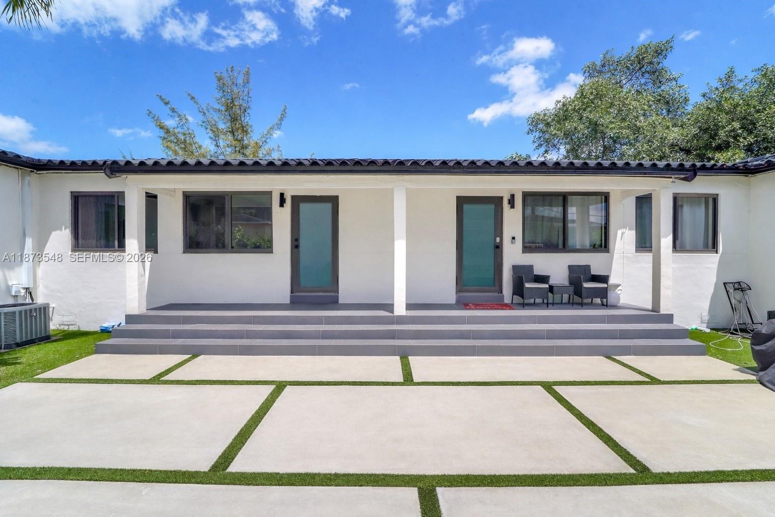 AUBURNDALE TAMIAMI TRAIL - Residential Income