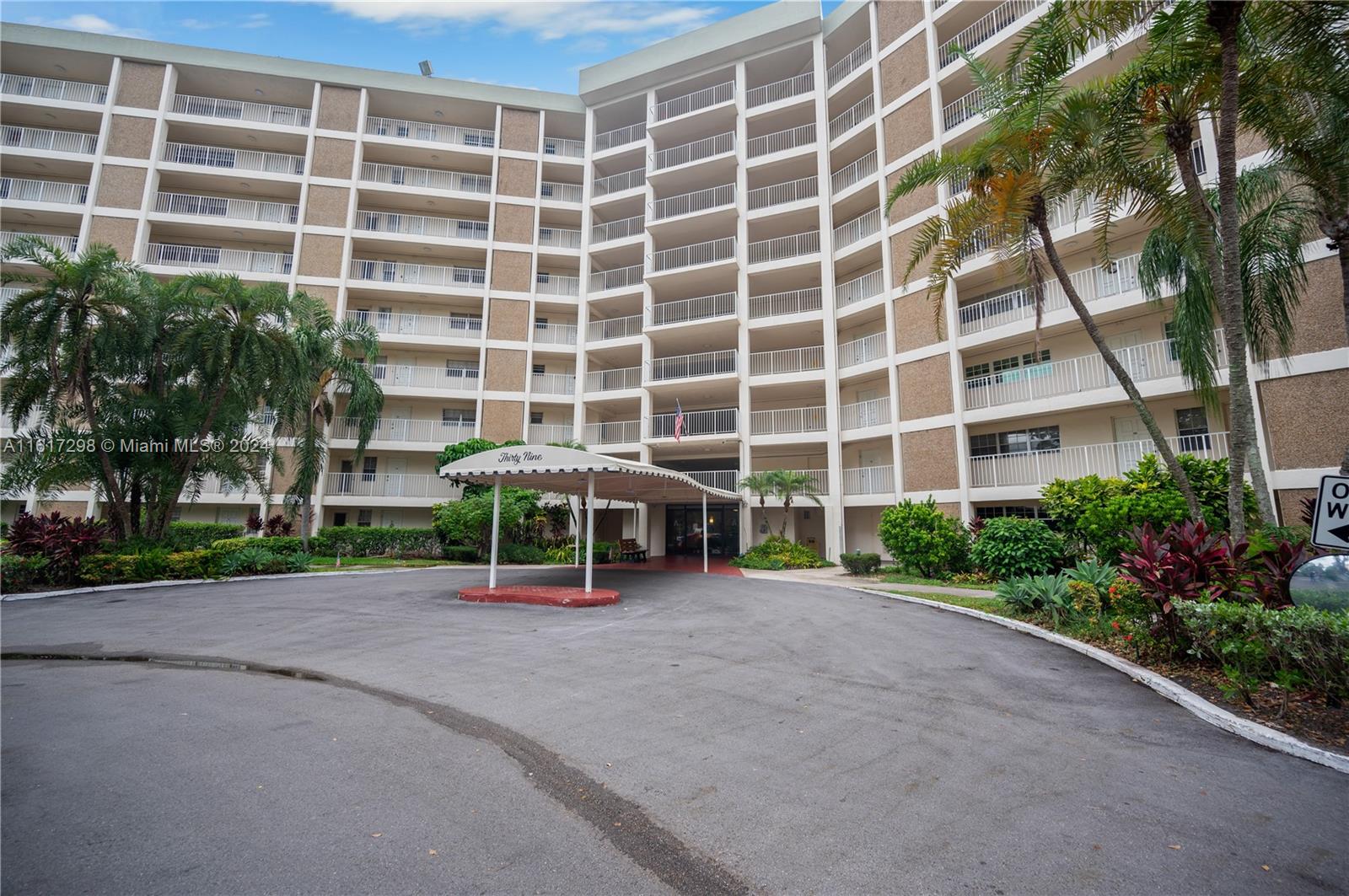 NO 39 PALM-AIRE COUNTRY C - Residential