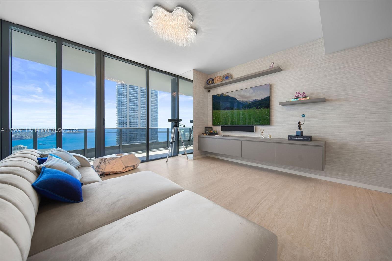 BRICKELL FLATIRON CONDO - Residential
