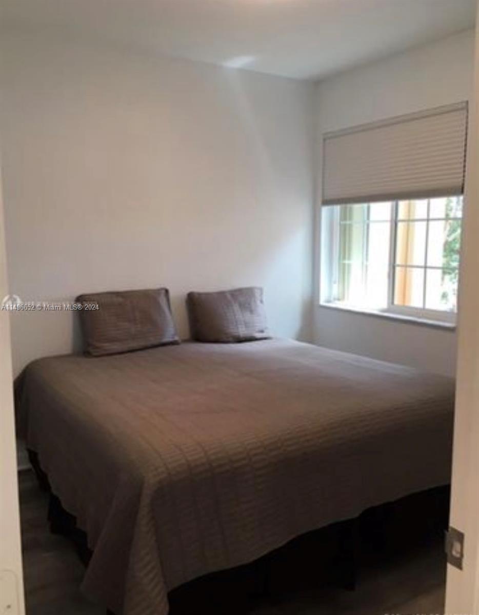VILLAS AT CARMEL CONDO NO - Residential Lease