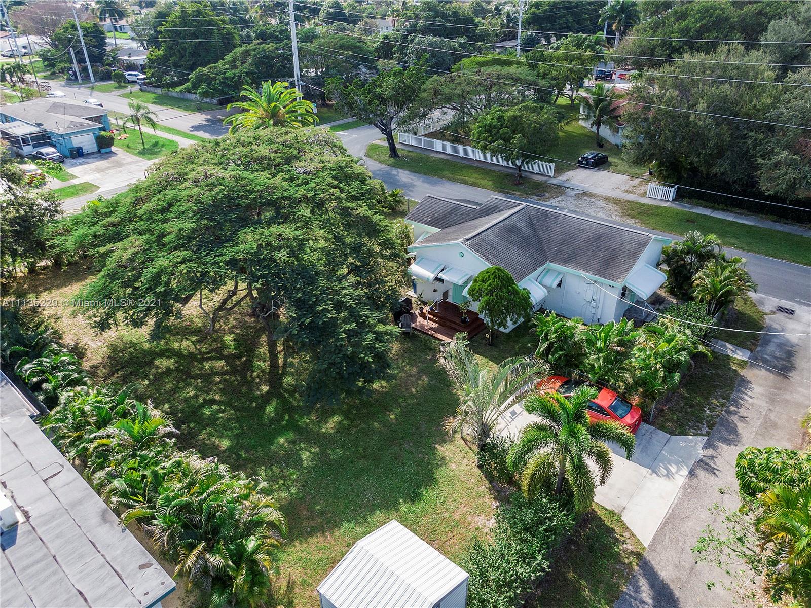 HALLANDALE BY THE SEA - Residential