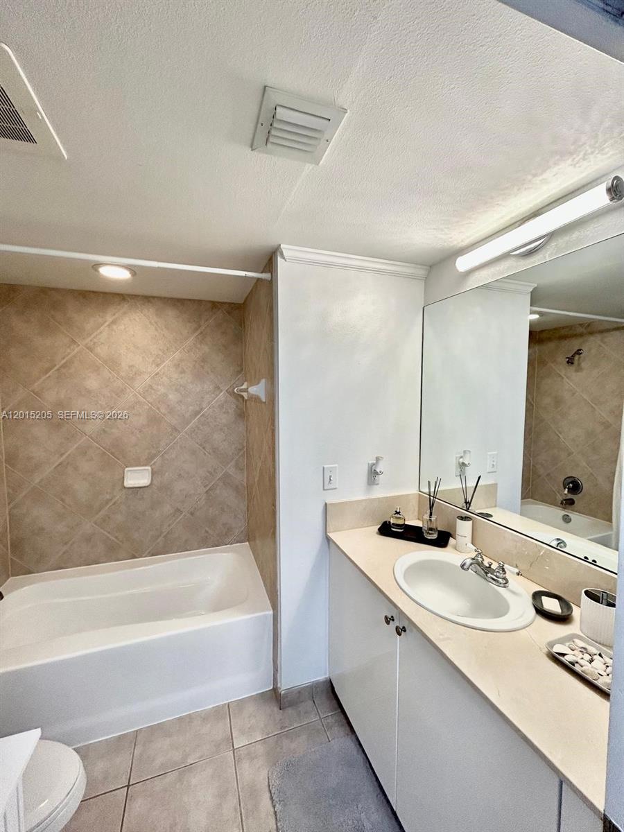 MARINA VILLAGE AT BOYNTON - Residential