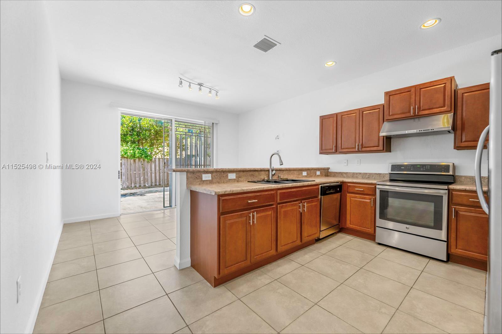 EVERGREEN GARDEN ESTATES - Residential