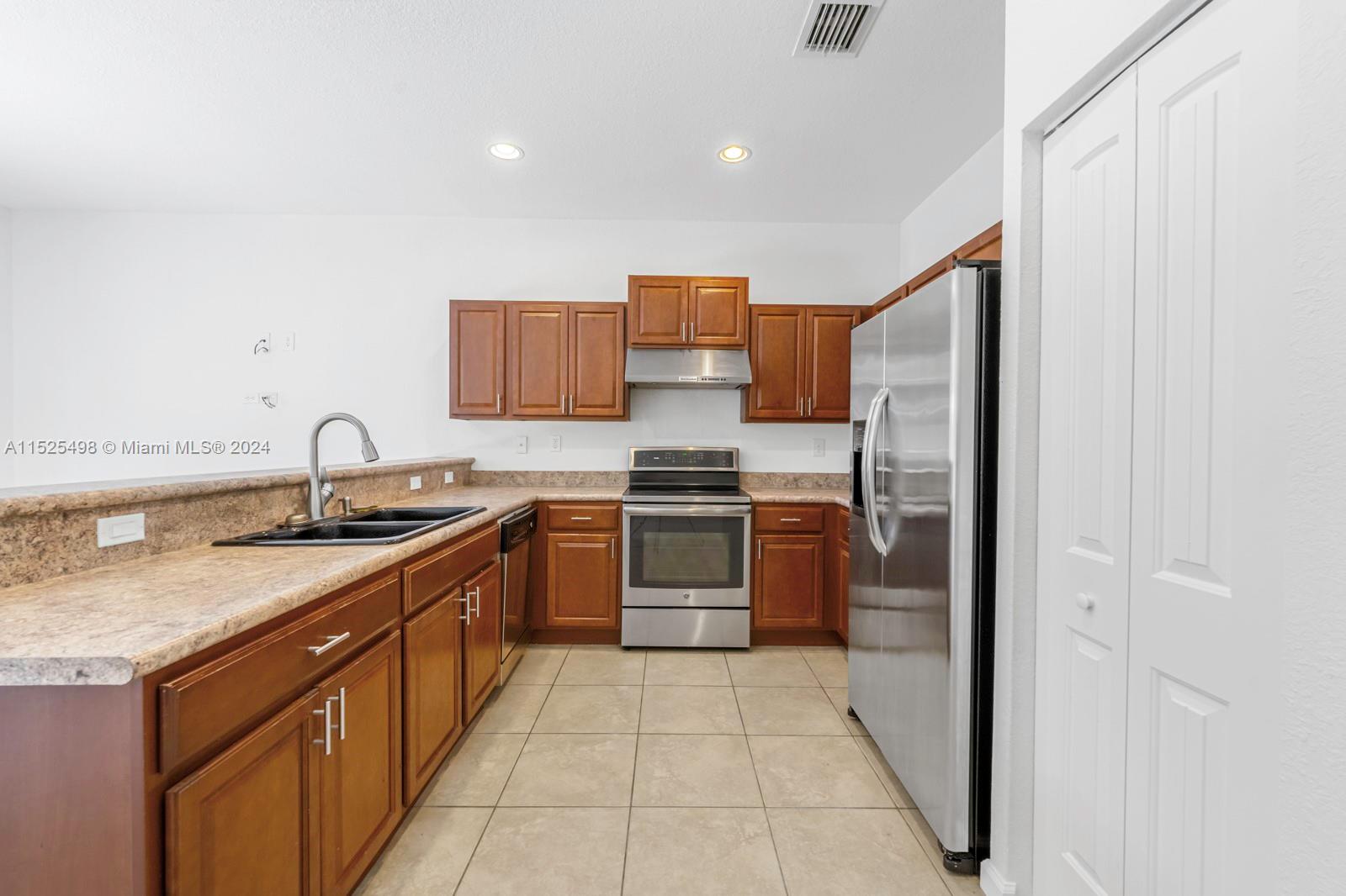 EVERGREEN GARDEN ESTATES - Residential