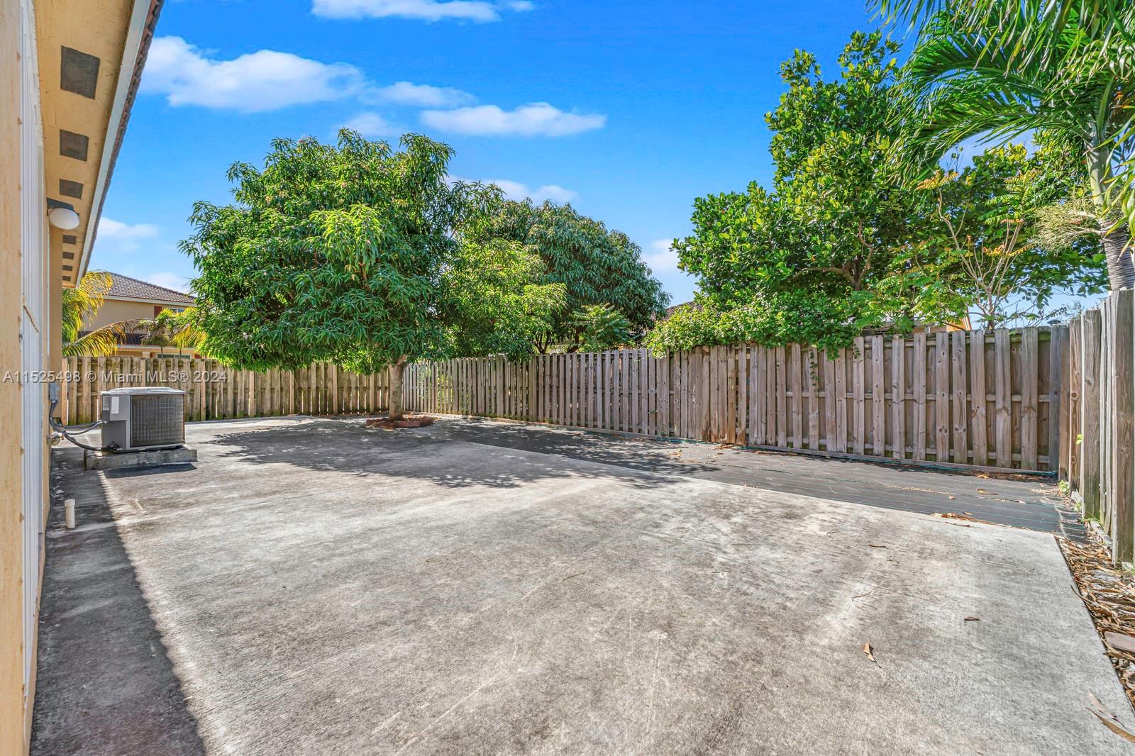EVERGREEN GARDEN ESTATES - Residential