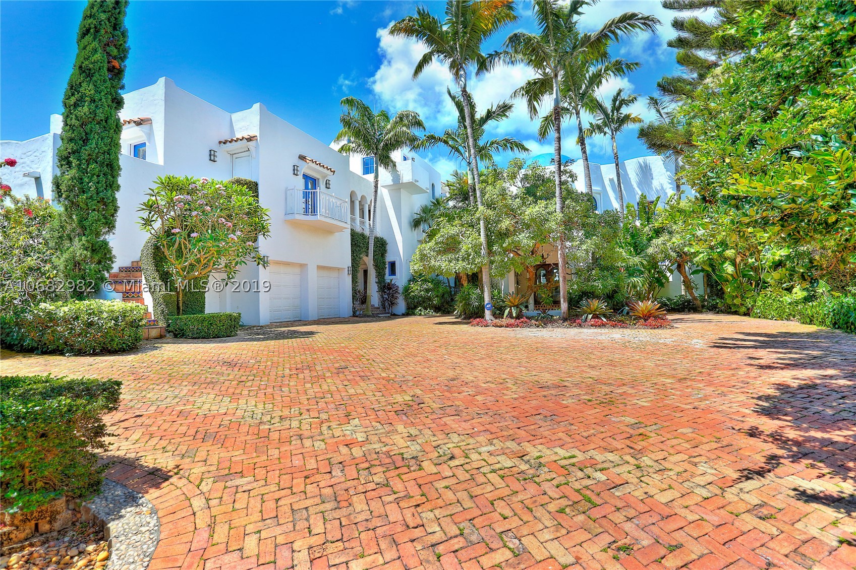 BISCAYNE KEY ESTATES - Residential