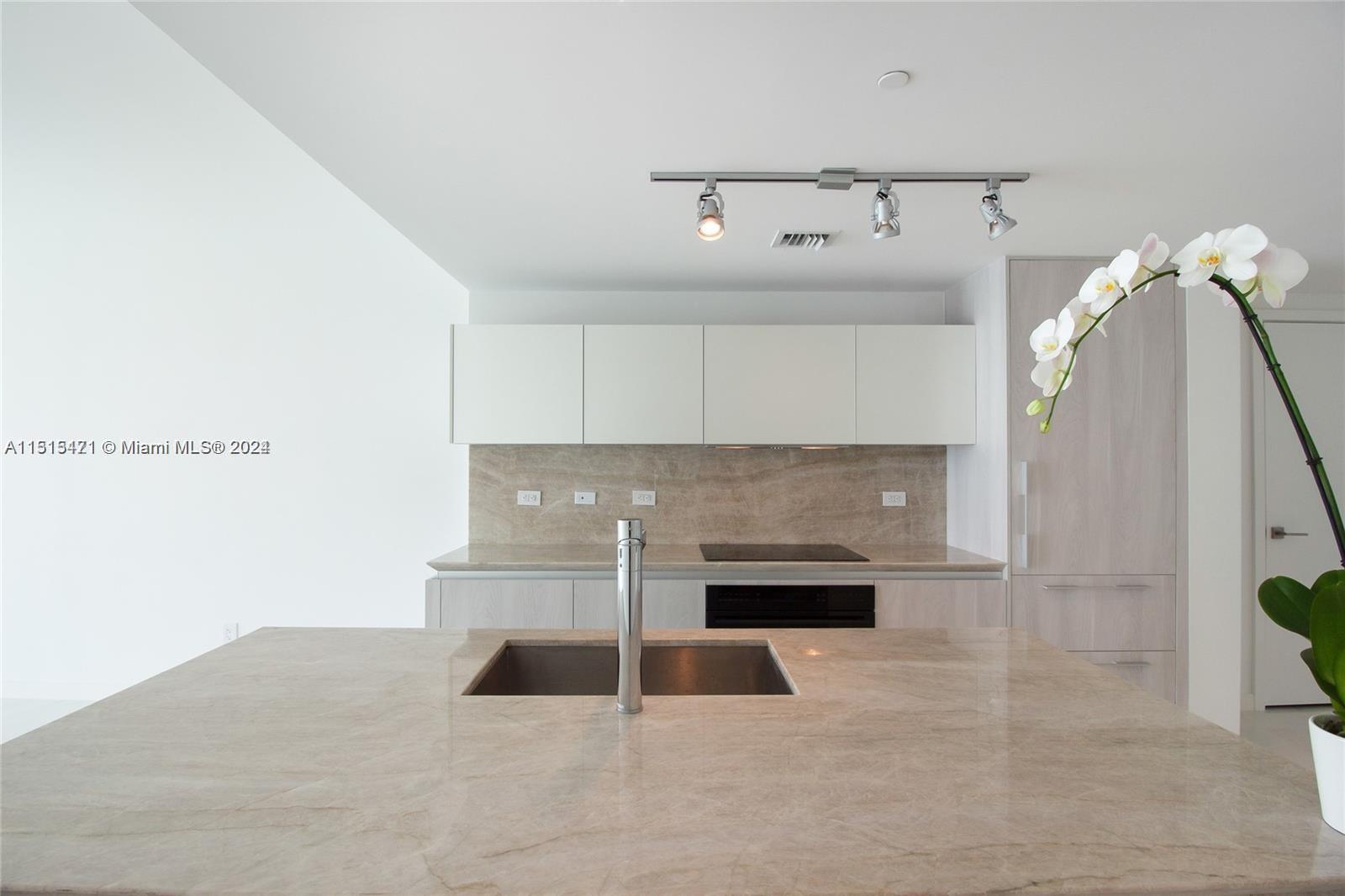 ONE PARAISO CONDO - Residential Lease