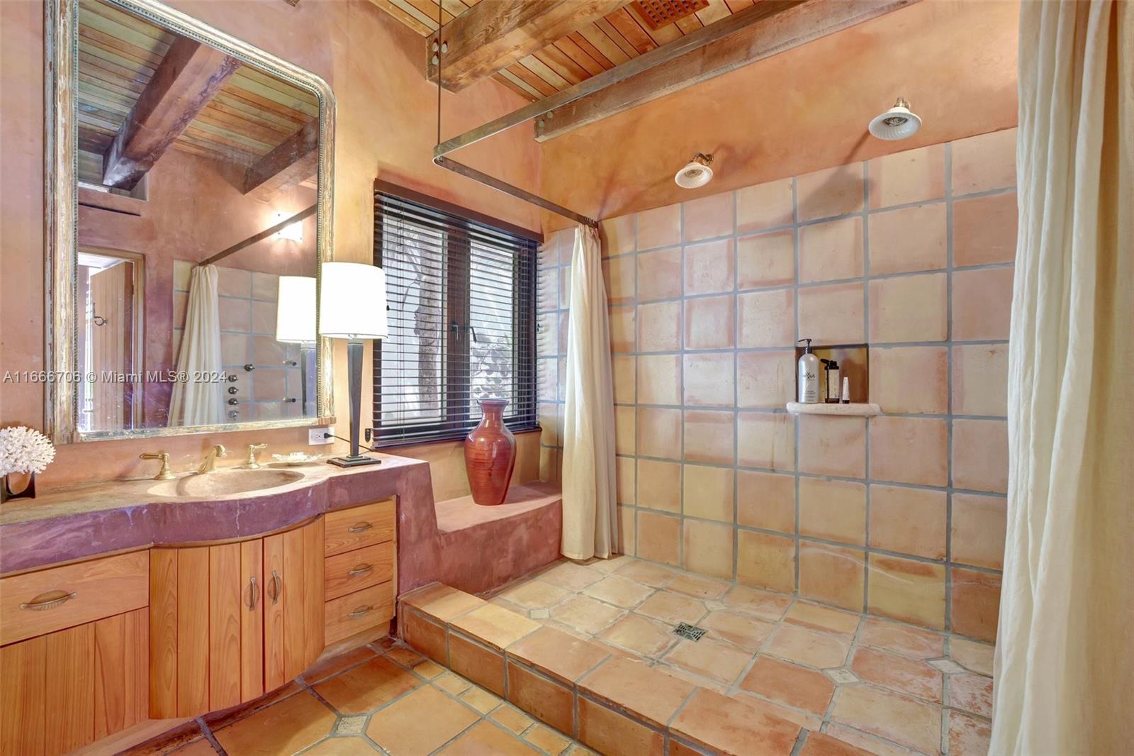 Hillsboro Mile - Residential