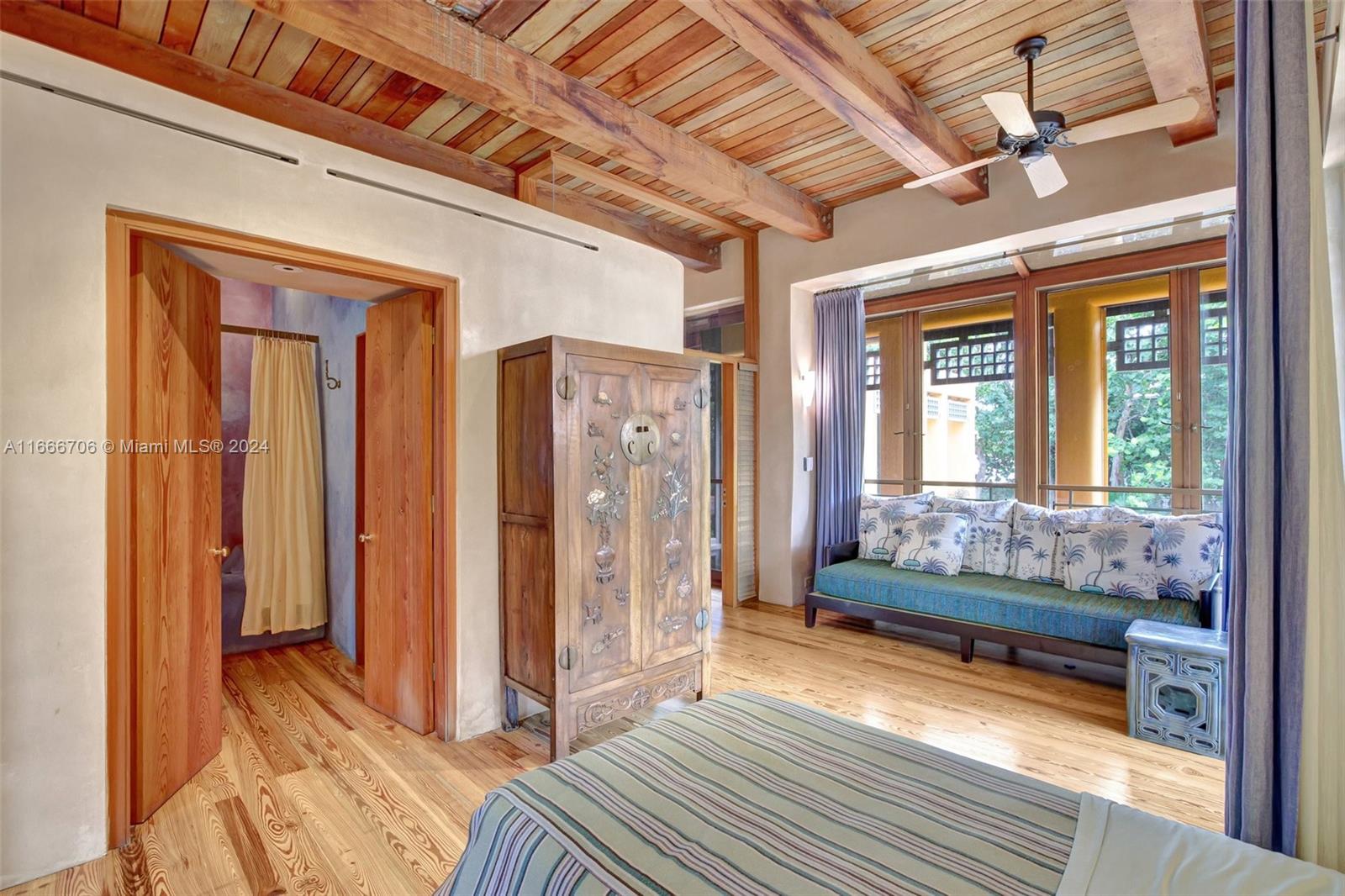Hillsboro Mile - Residential