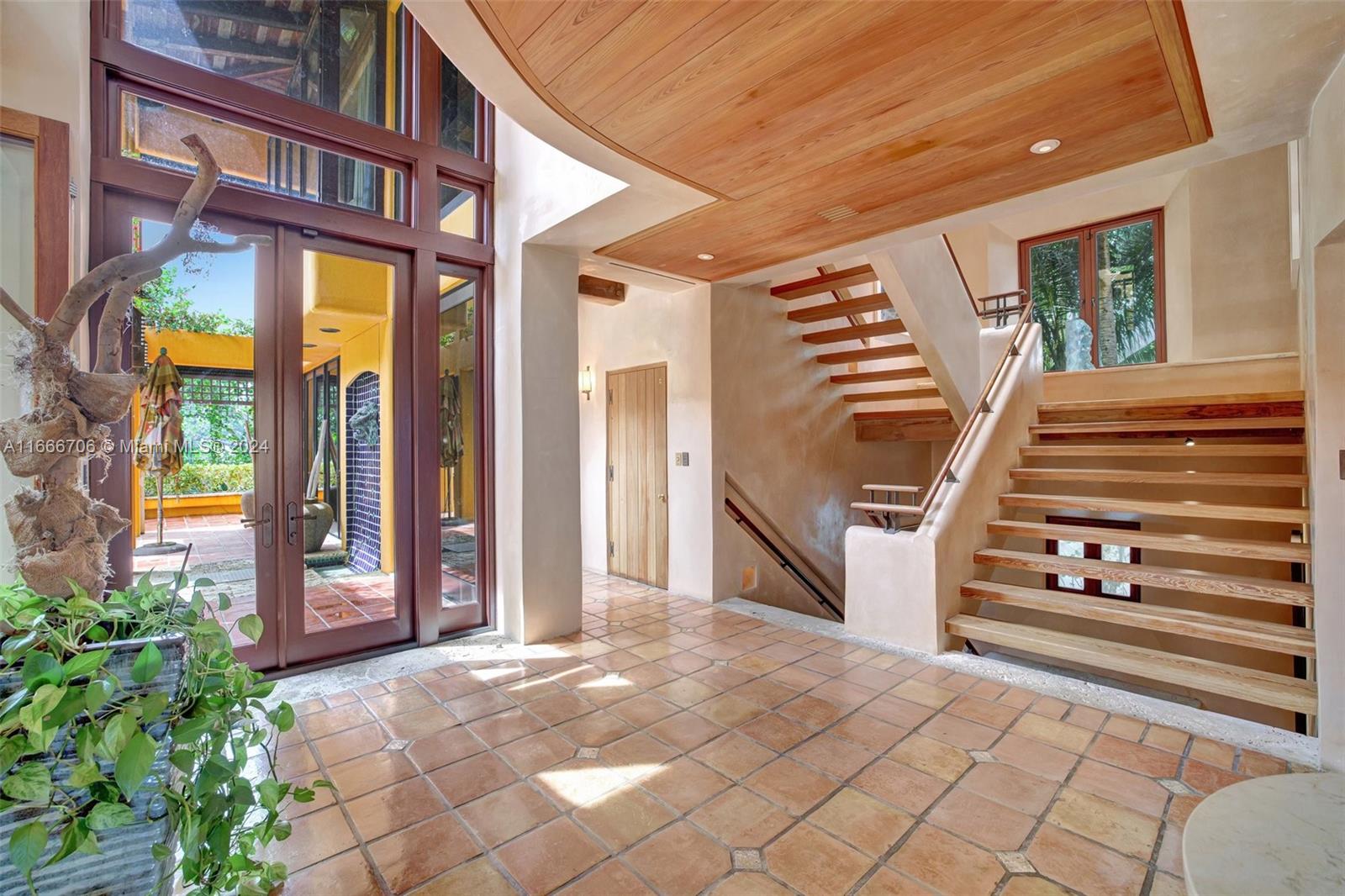 Hillsboro Mile - Residential