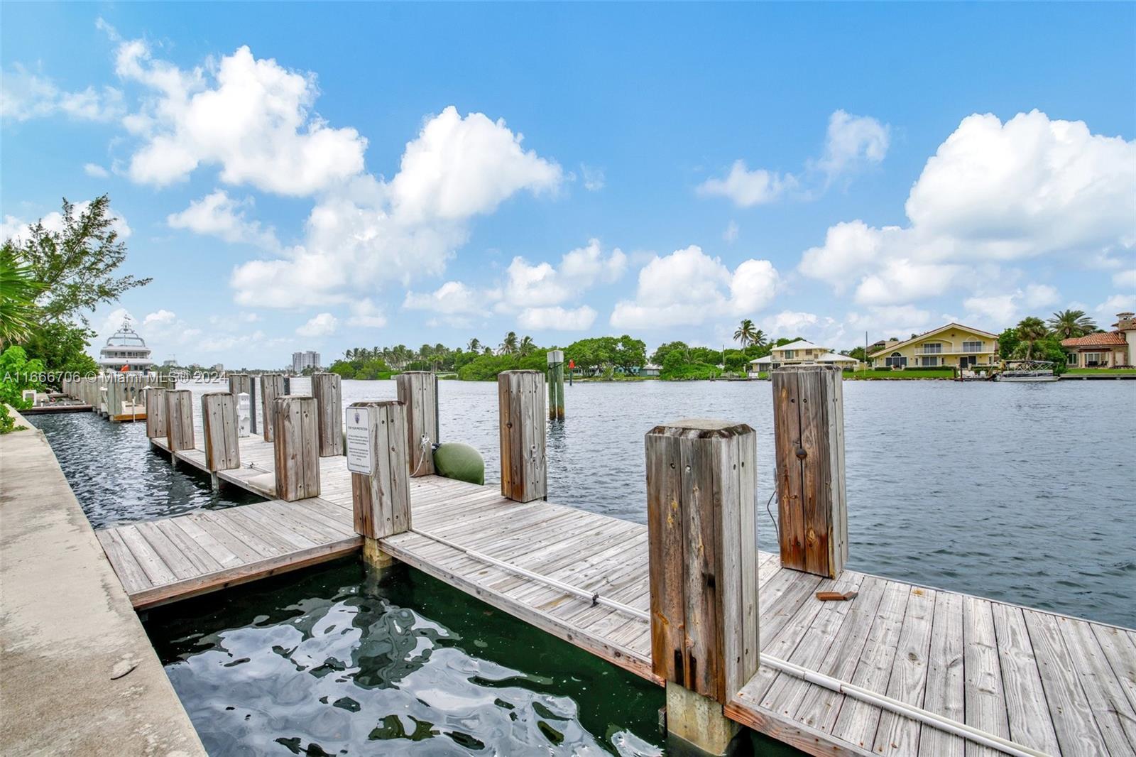 Hillsboro Mile - Residential