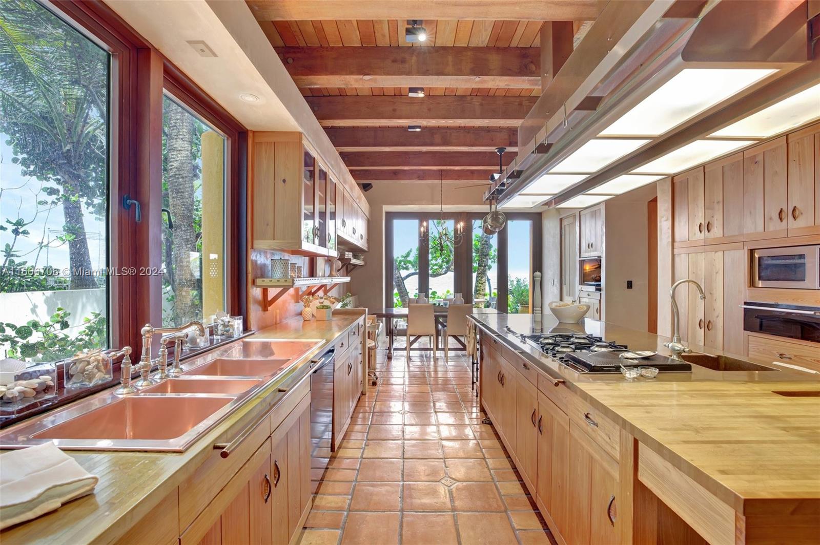 Hillsboro Mile - Residential