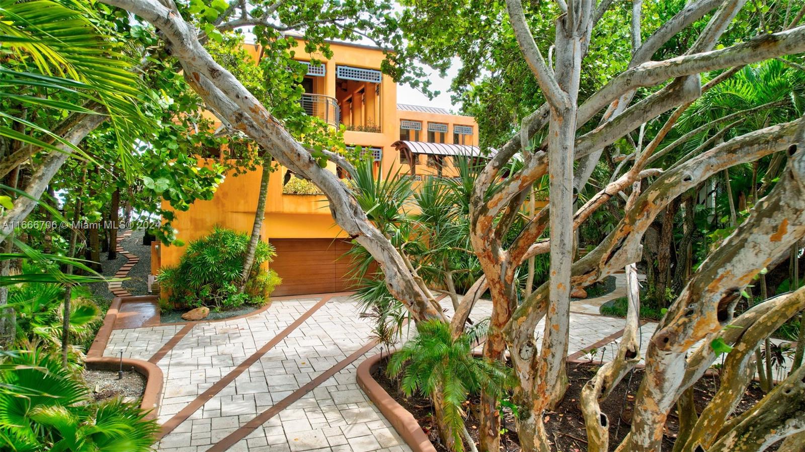 Hillsboro Mile - Residential
