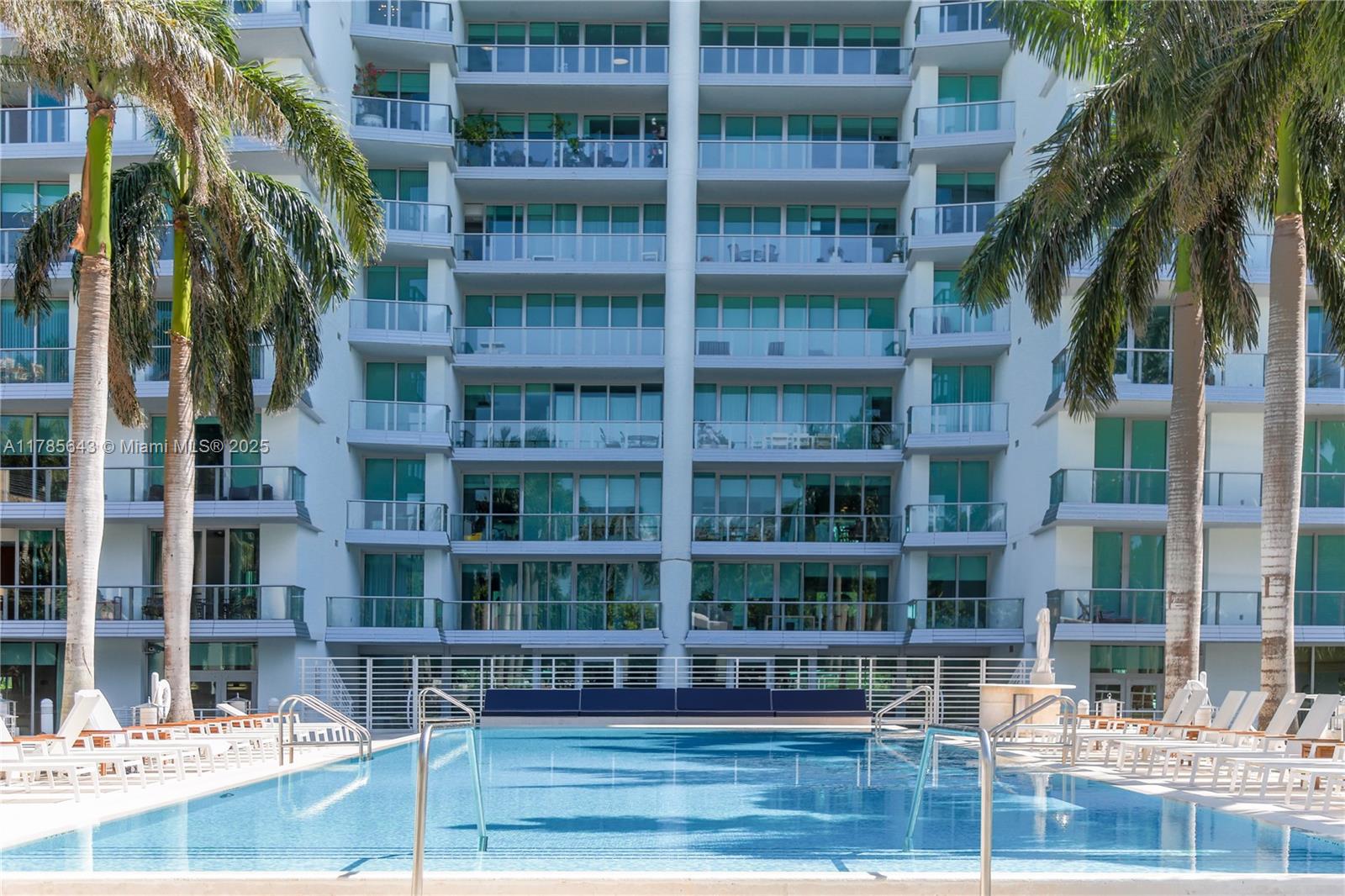 GROVENOR HOUSE CONDO - Residential Lease
