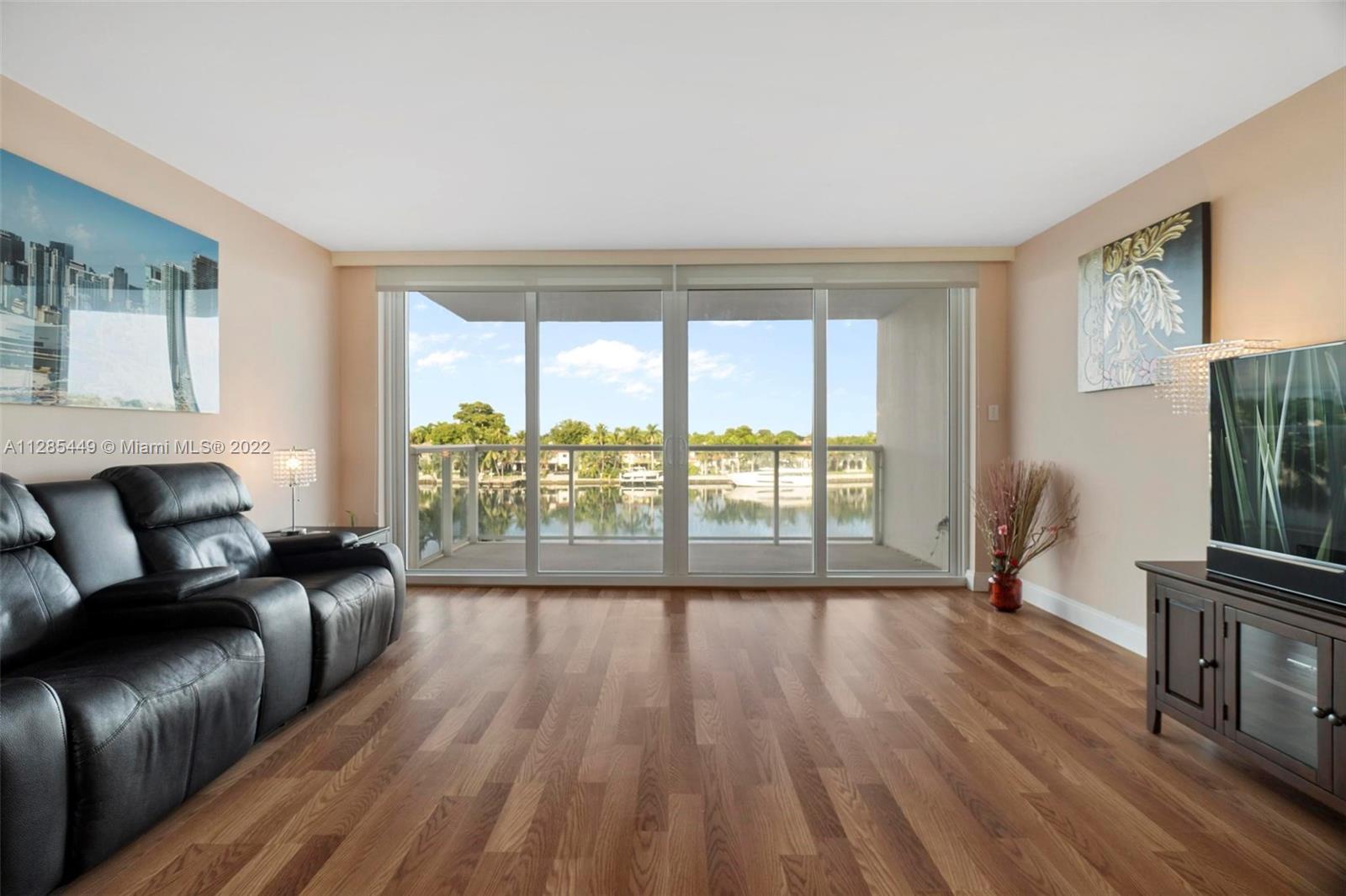 ROYAL EMBASSY CONDO - Residential Lease