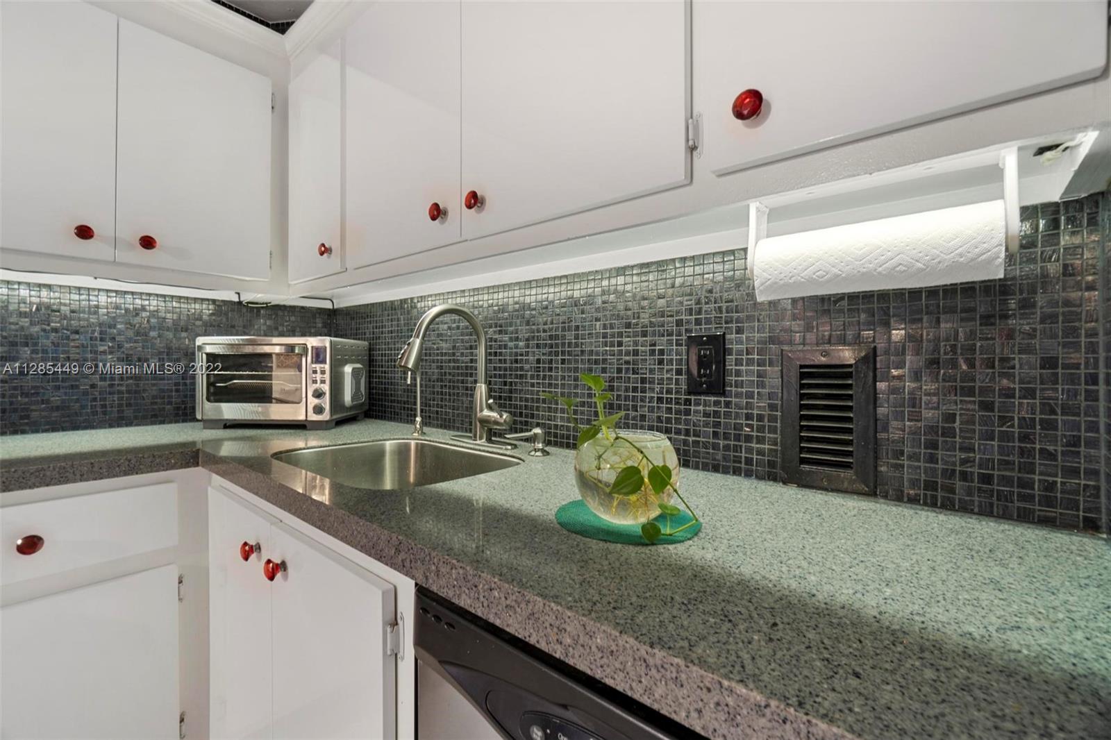 ROYAL EMBASSY CONDO - Residential Lease