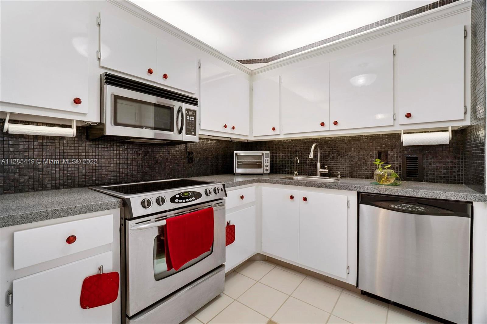ROYAL EMBASSY CONDO - Residential Lease