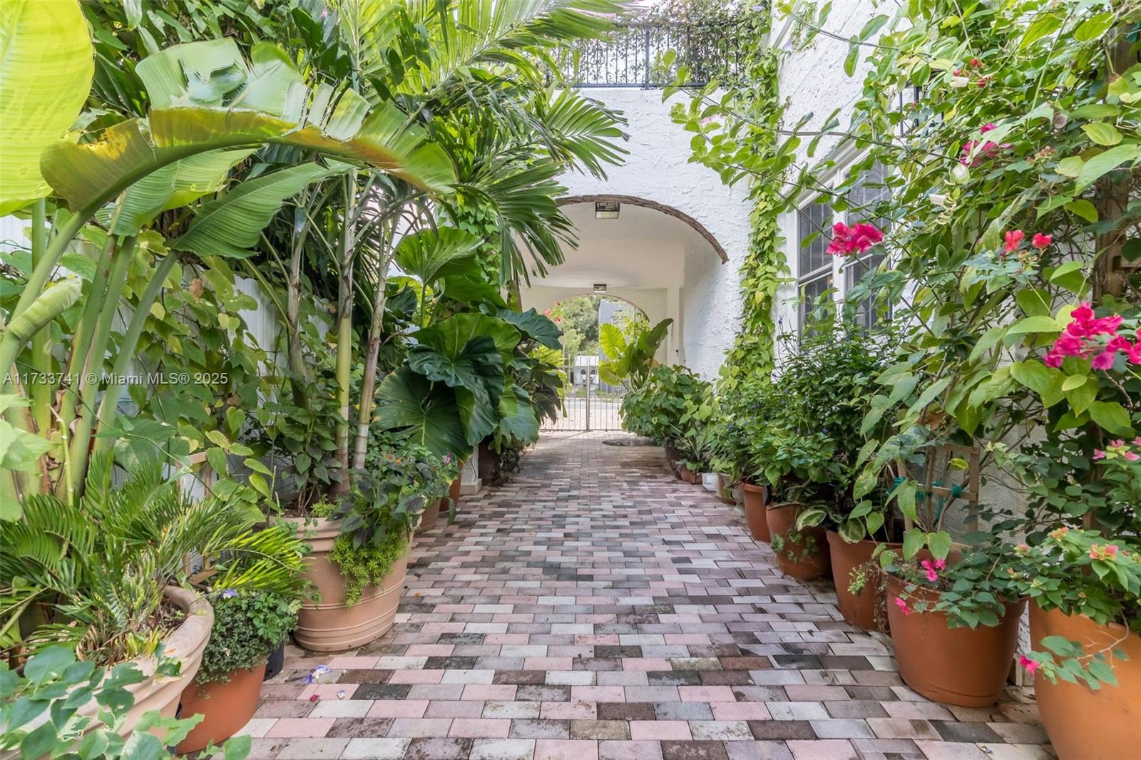 VEDADO - Residential