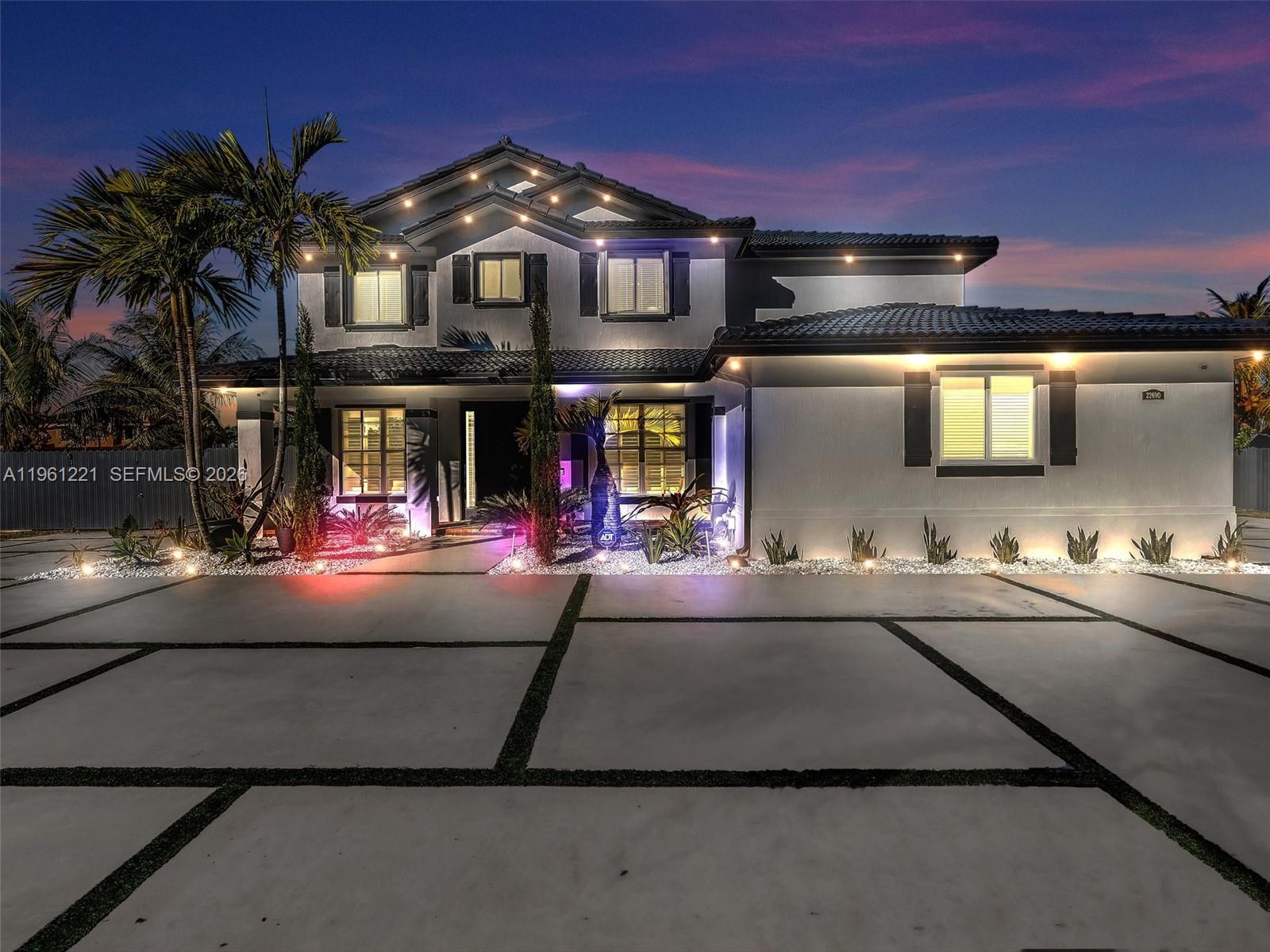 BONITA ESTATES MANSIONS S - Residential