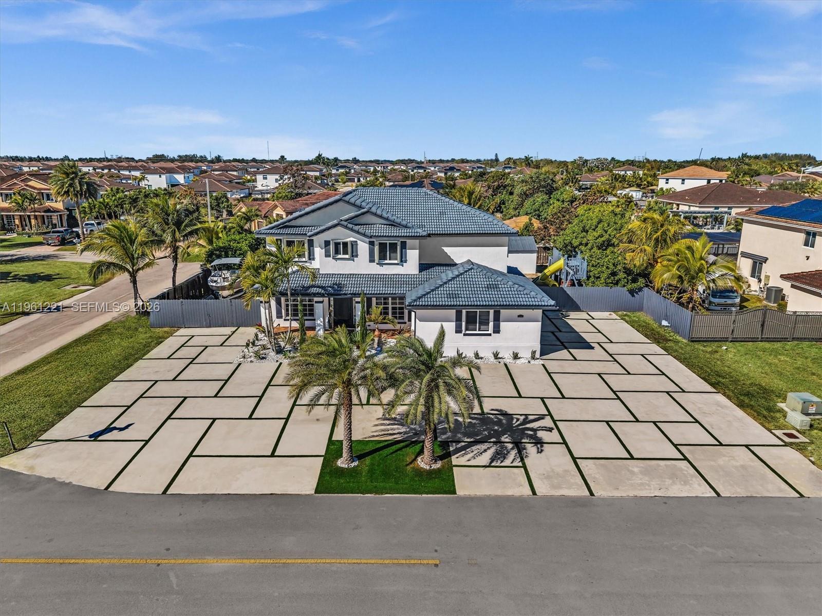 BONITA ESTATES MANSIONS S - Residential