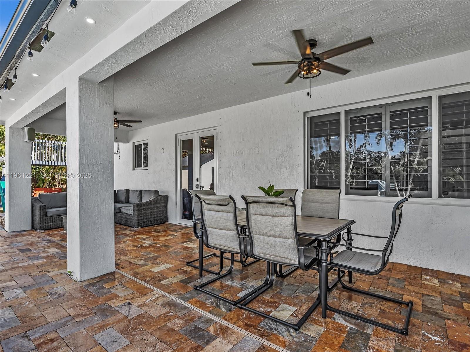 BONITA ESTATES MANSIONS S - Residential