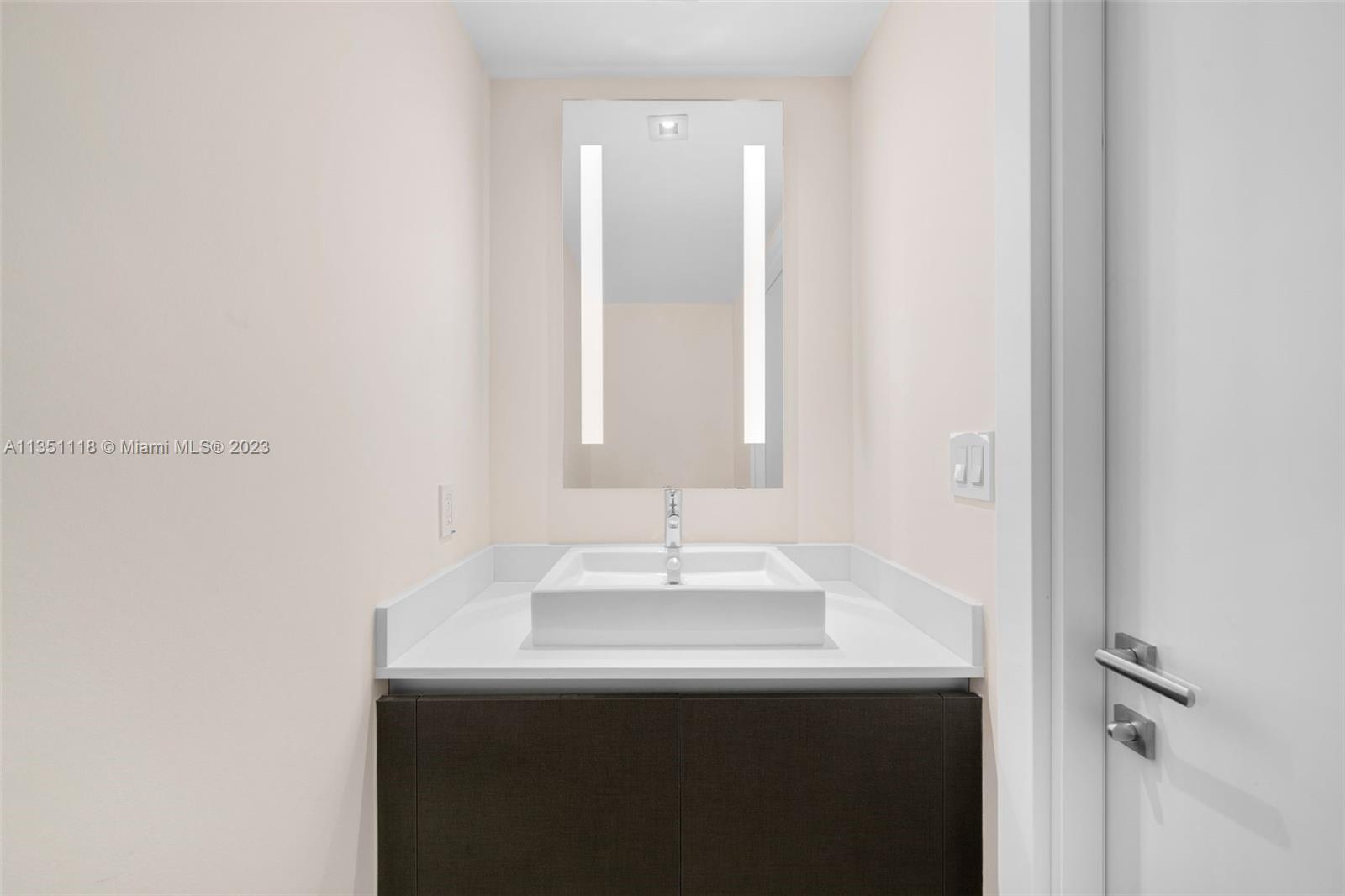 Echo Brickell - Residential Lease