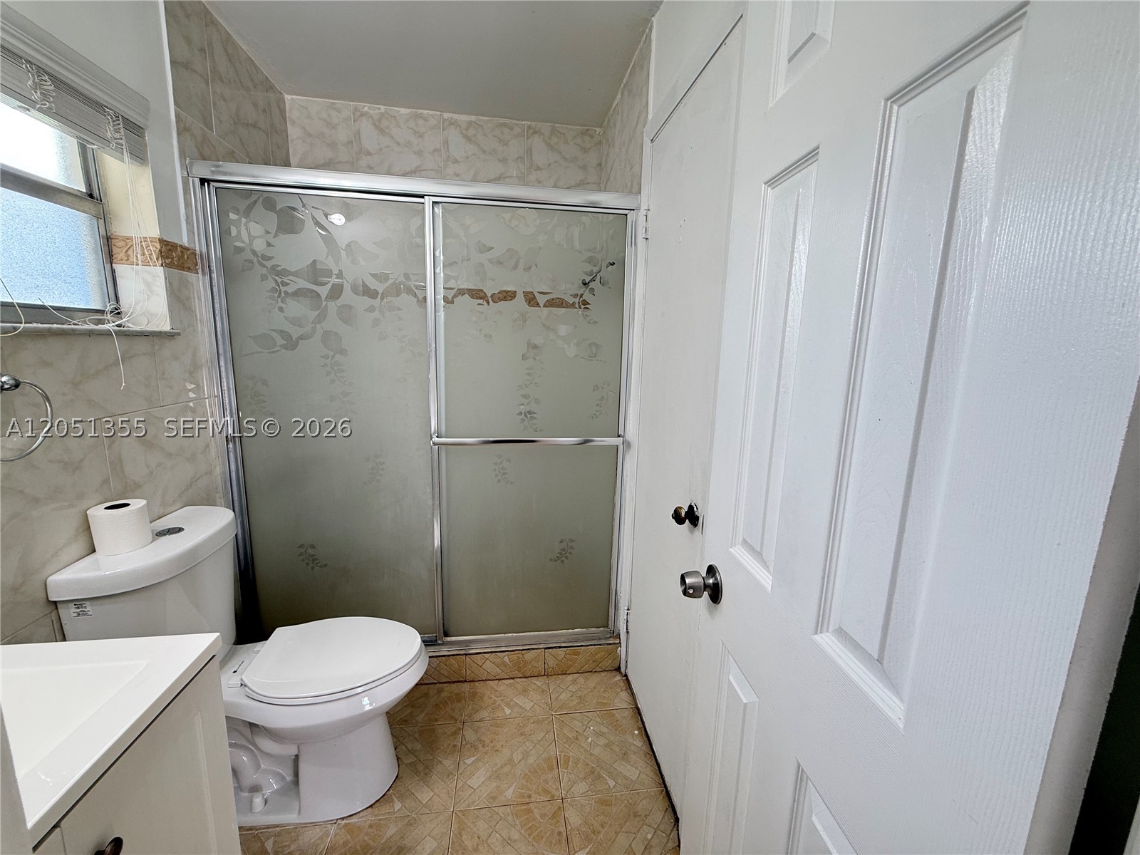 SIERRA RIDGE CONDO A - Residential Lease