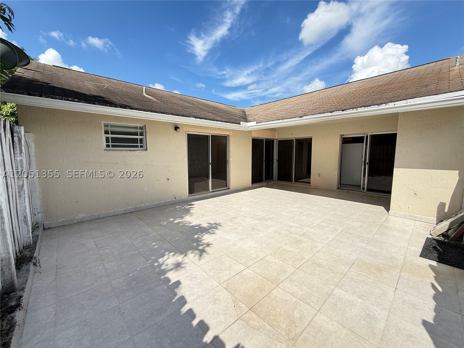 SIERRA RIDGE CONDO A - Residential Lease