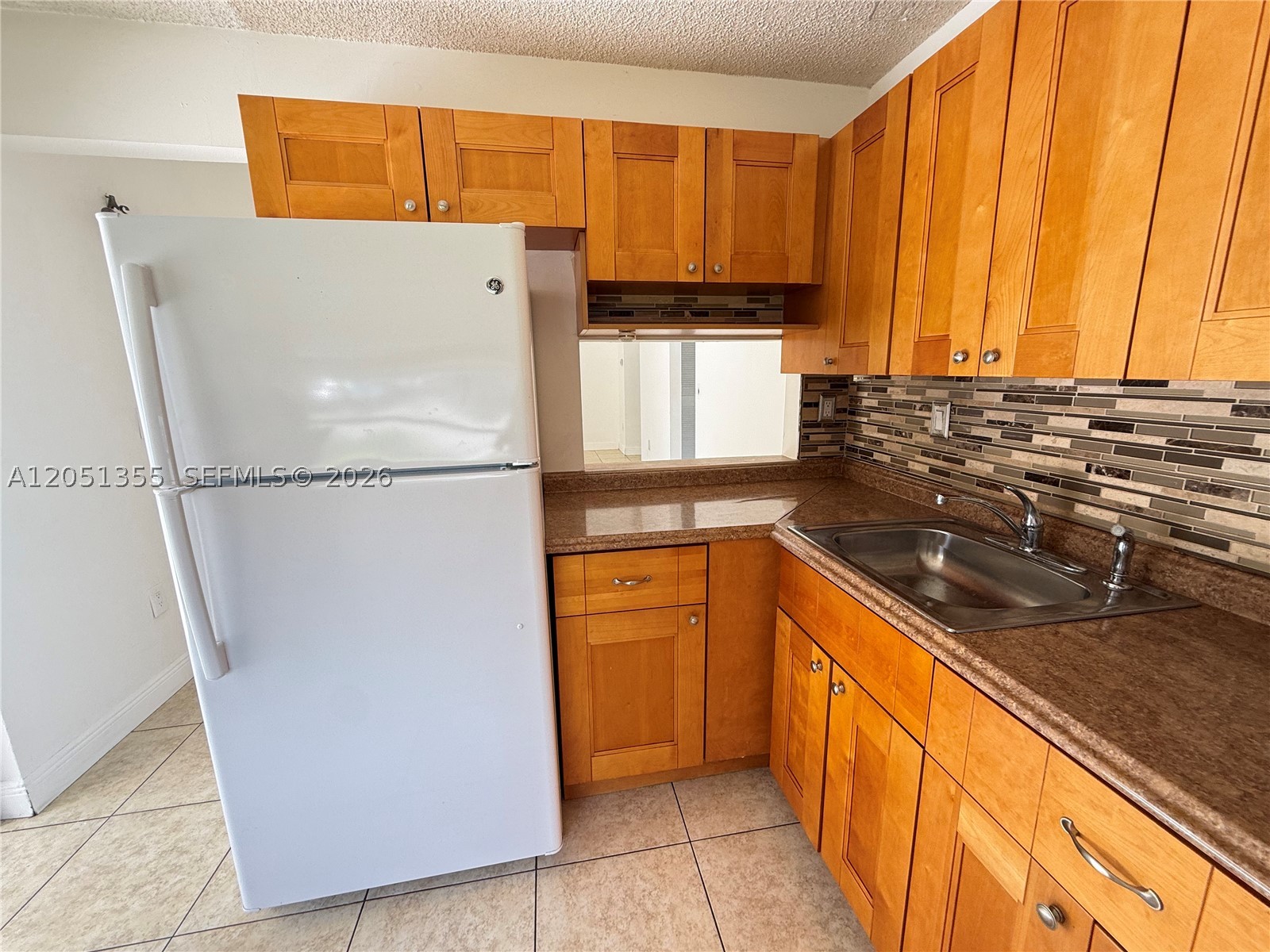 SIERRA RIDGE CONDO A - Residential Lease