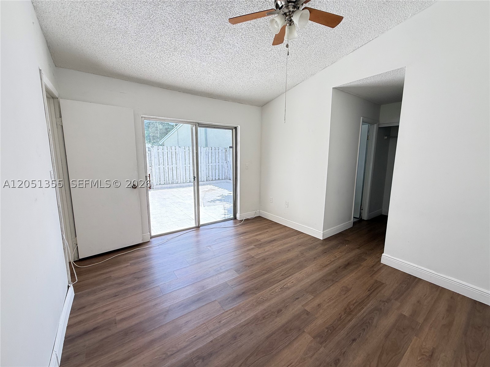 SIERRA RIDGE CONDO A - Residential Lease