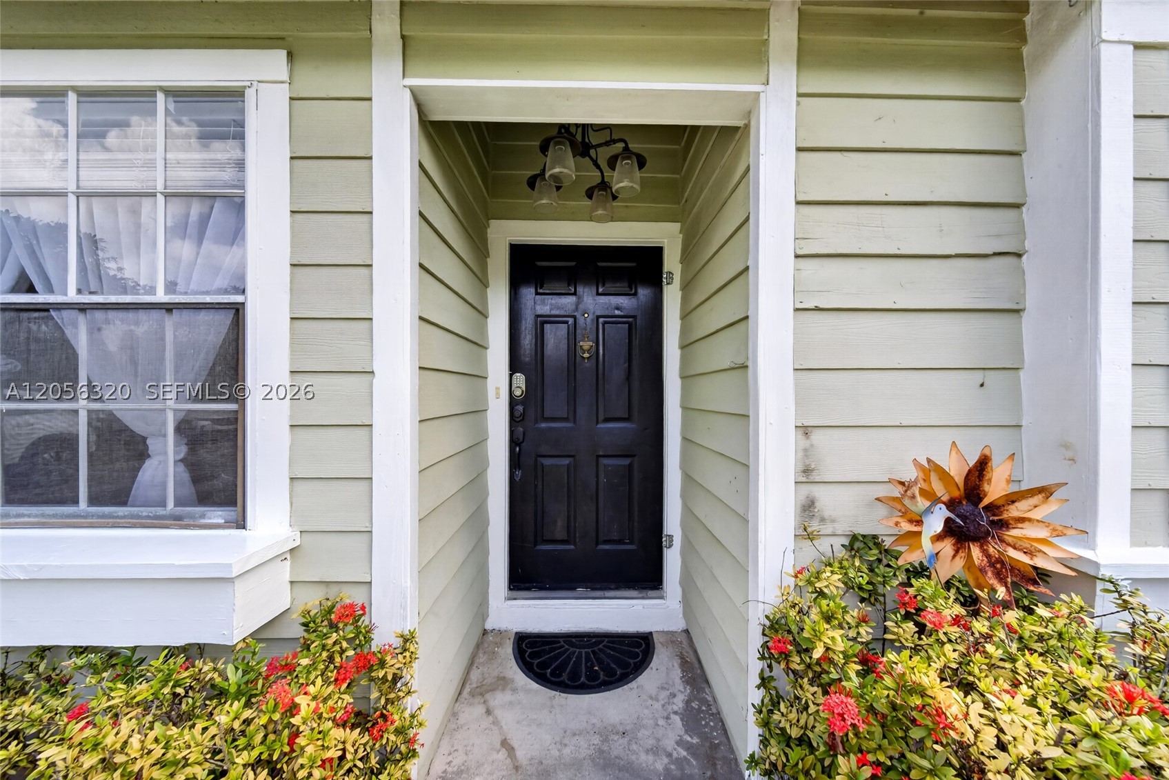 KINGS GRANT EAST - Residential