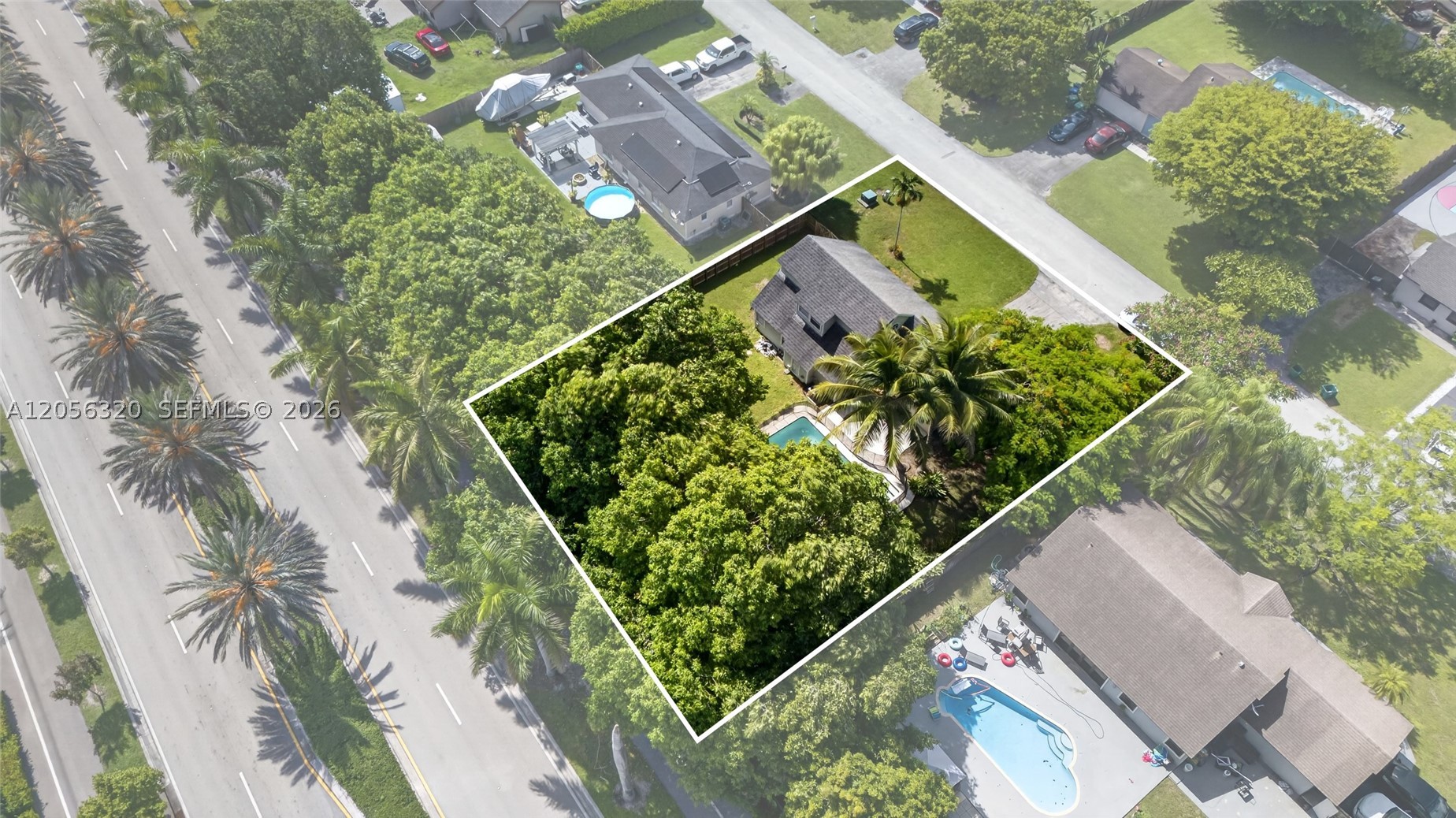 KINGS GRANT EAST - Residential