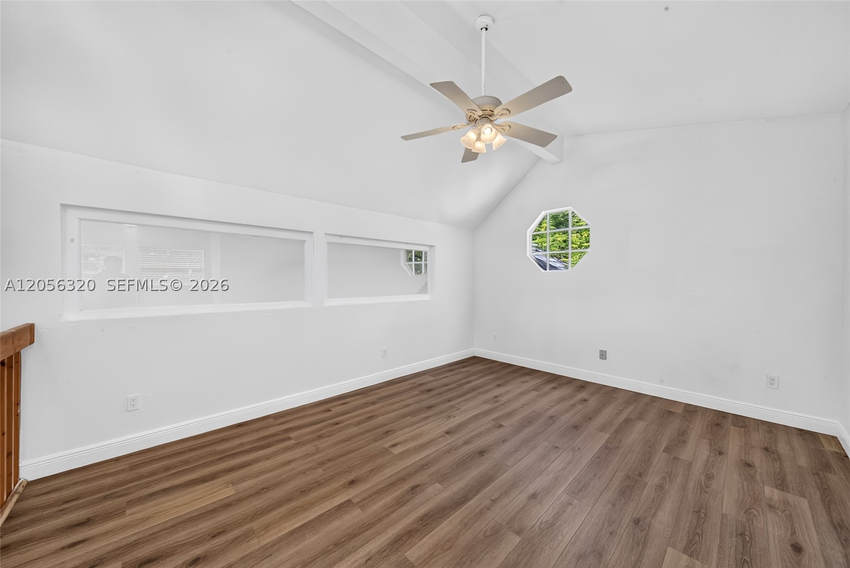 KINGS GRANT EAST - Residential