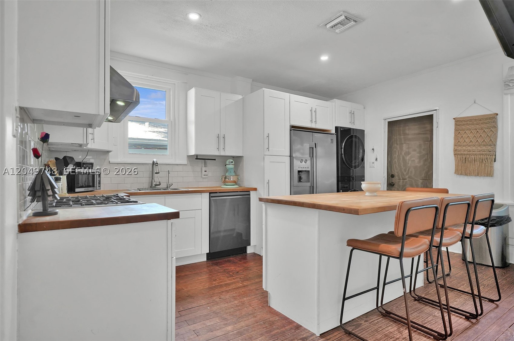 HOLLYWOOD - Residential