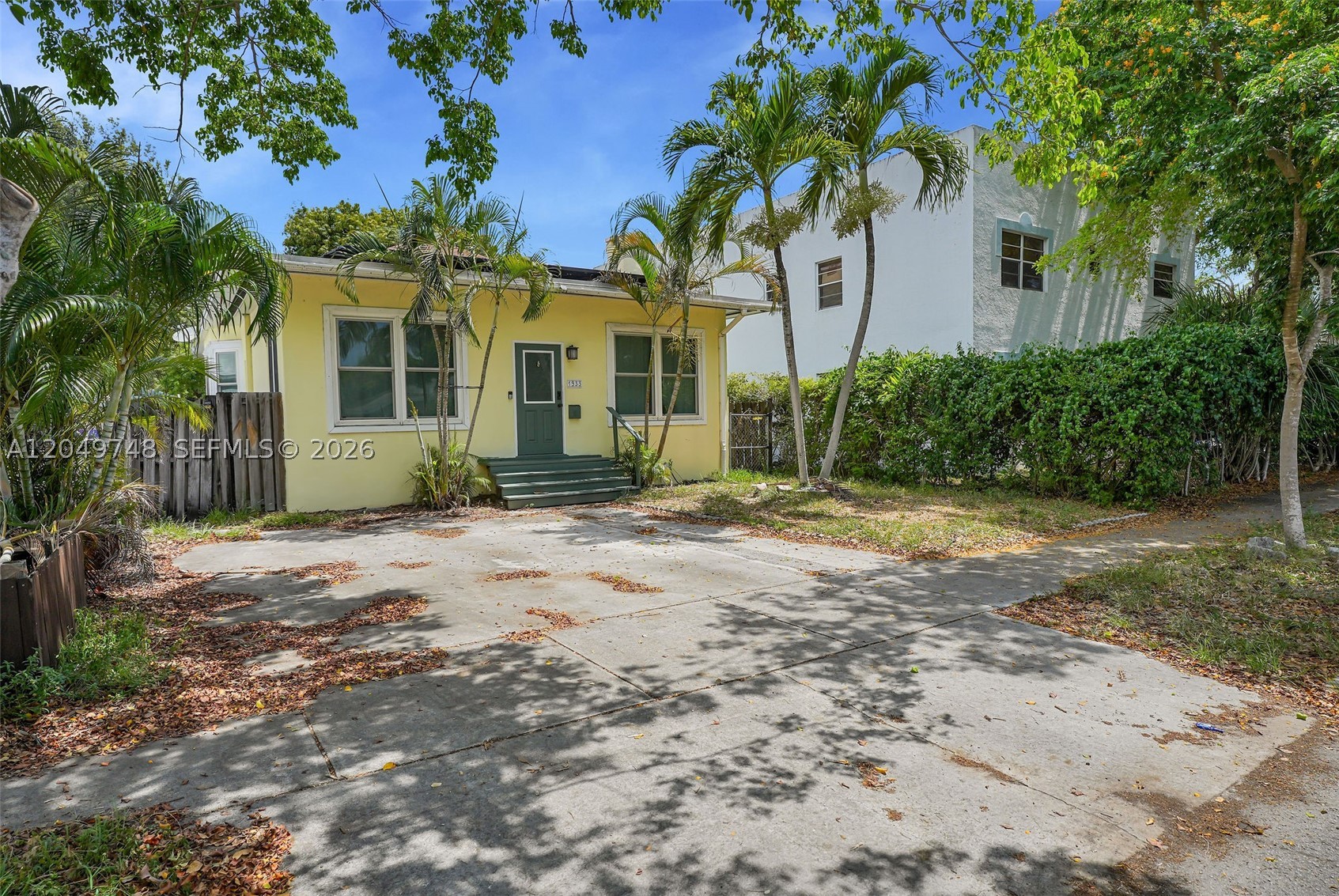 HOLLYWOOD - Residential