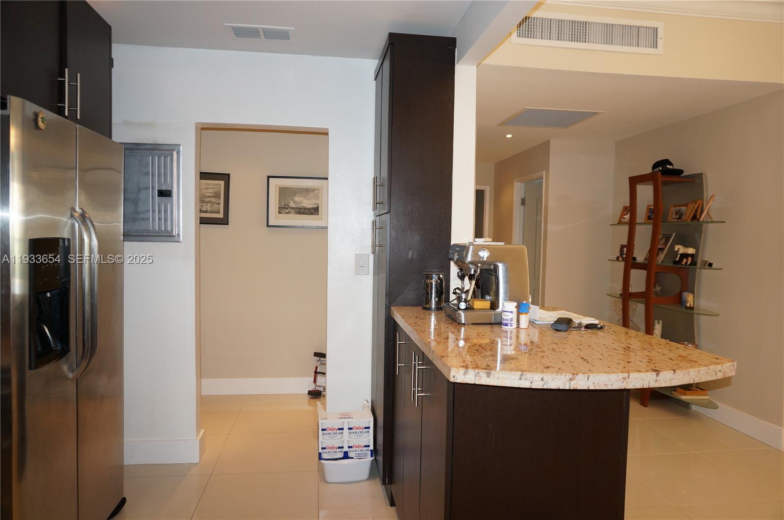 OCEANVIEW BUILDING A COND - Residential