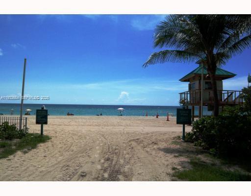 OCEANVIEW BUILDING A COND - Residential