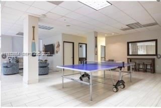 OCEANVIEW BUILDING A COND - Residential