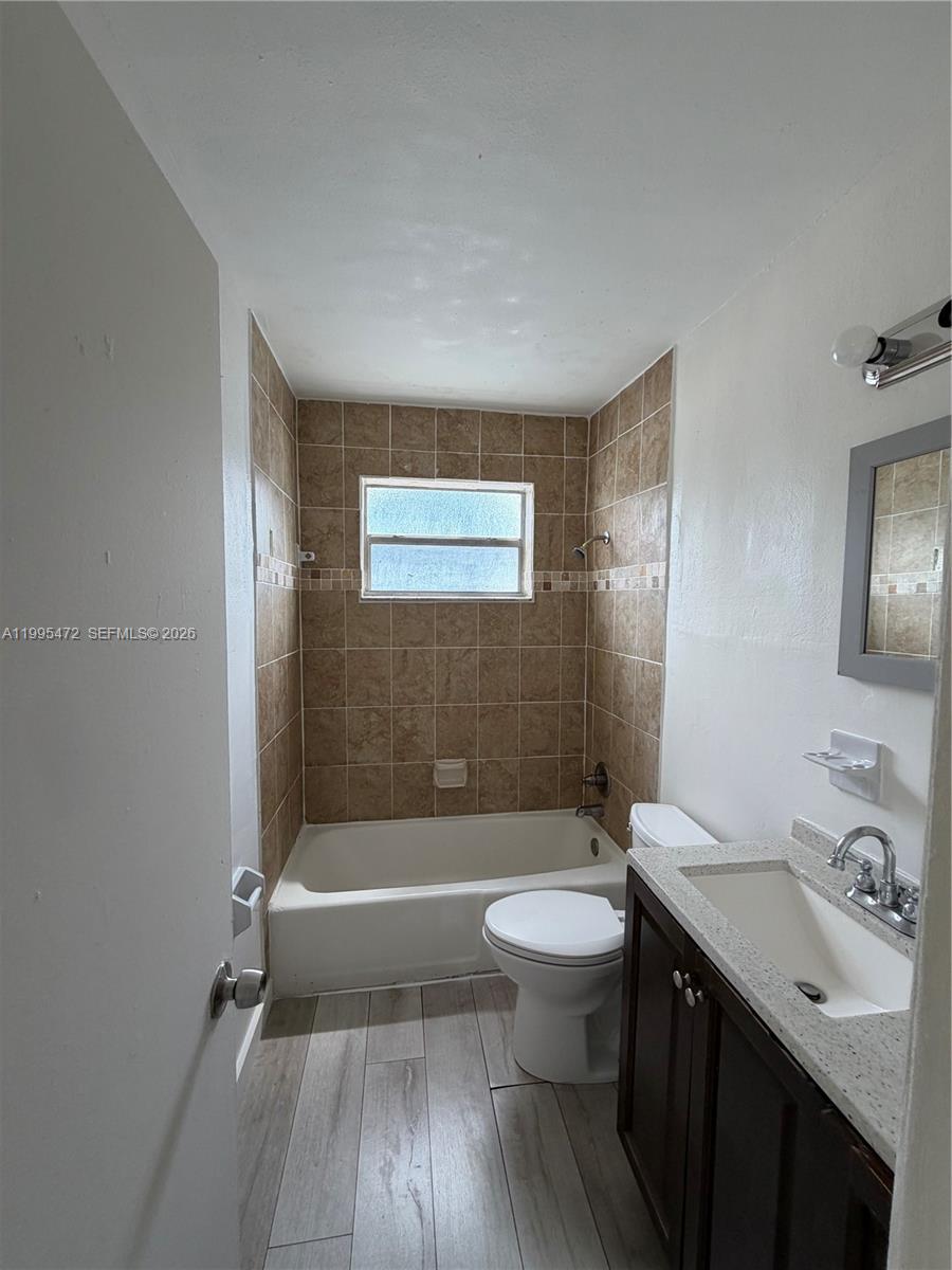WASHINGTON PARK FOURTH AD - Residential Lease