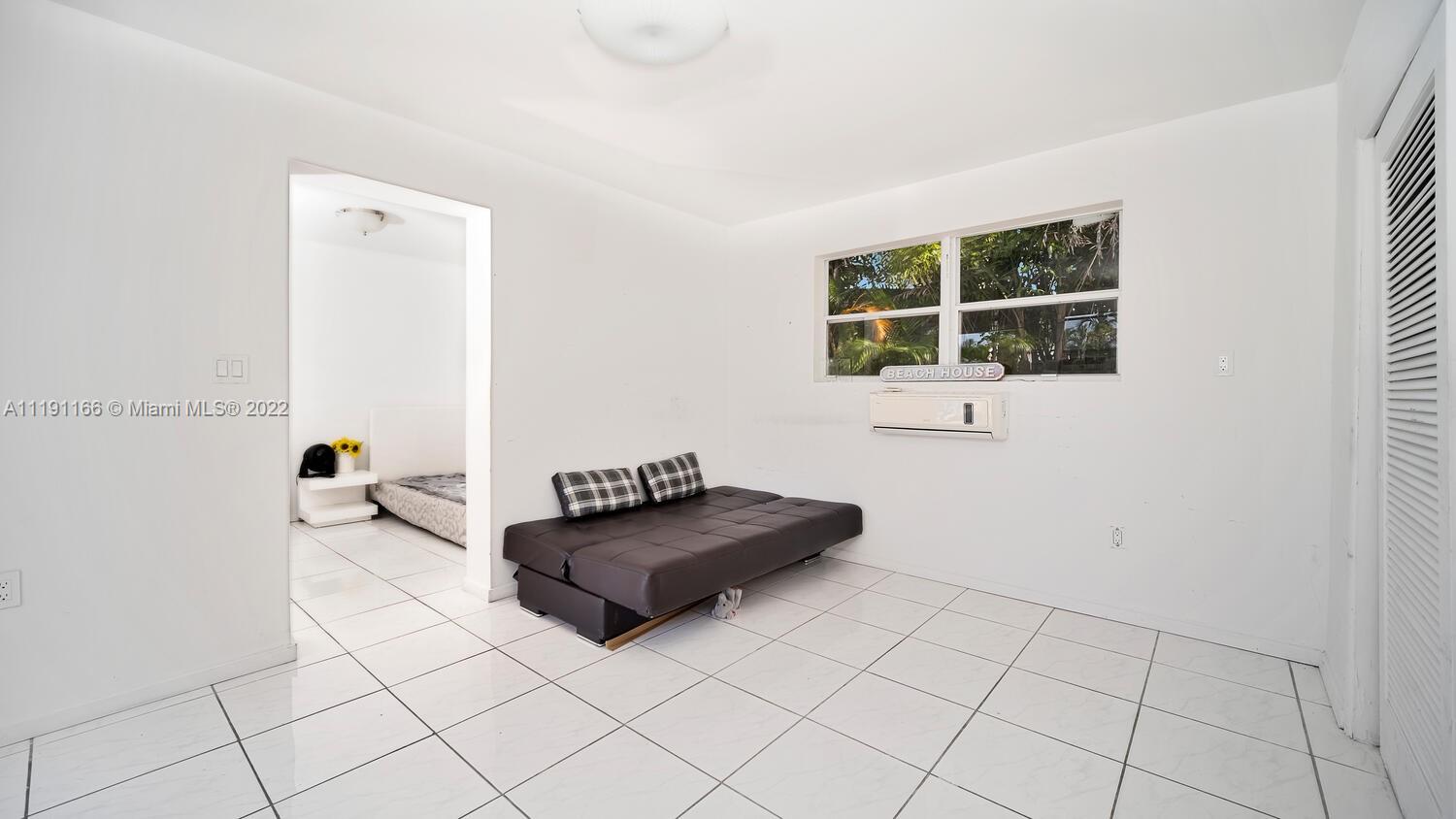 HIGHLAND WOODS SEC 1 - Residential