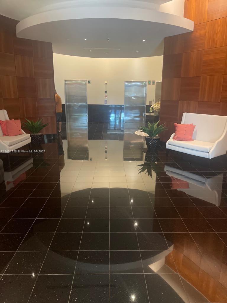 THE ASTON CONDO - Residential