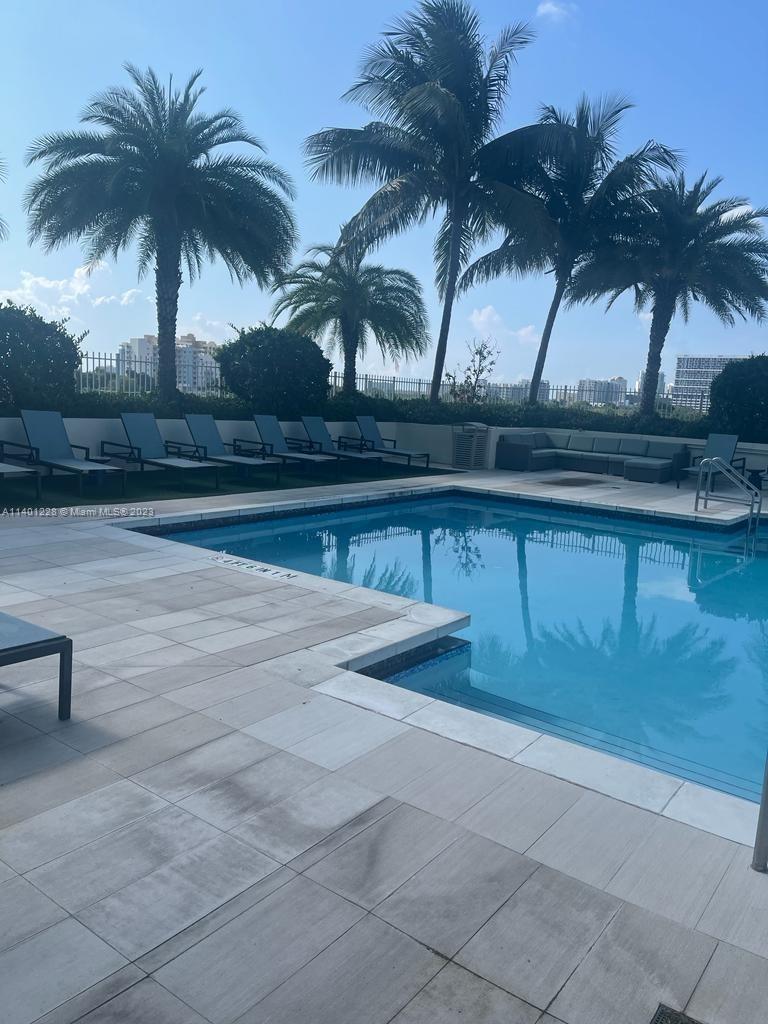 THE ASTON CONDO - Residential