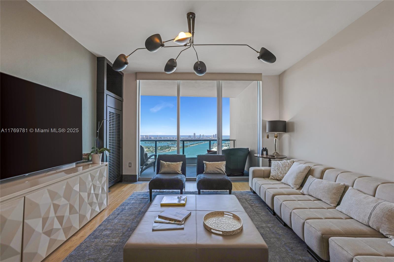 900 BISCAYNE BAY CONDO - Residential