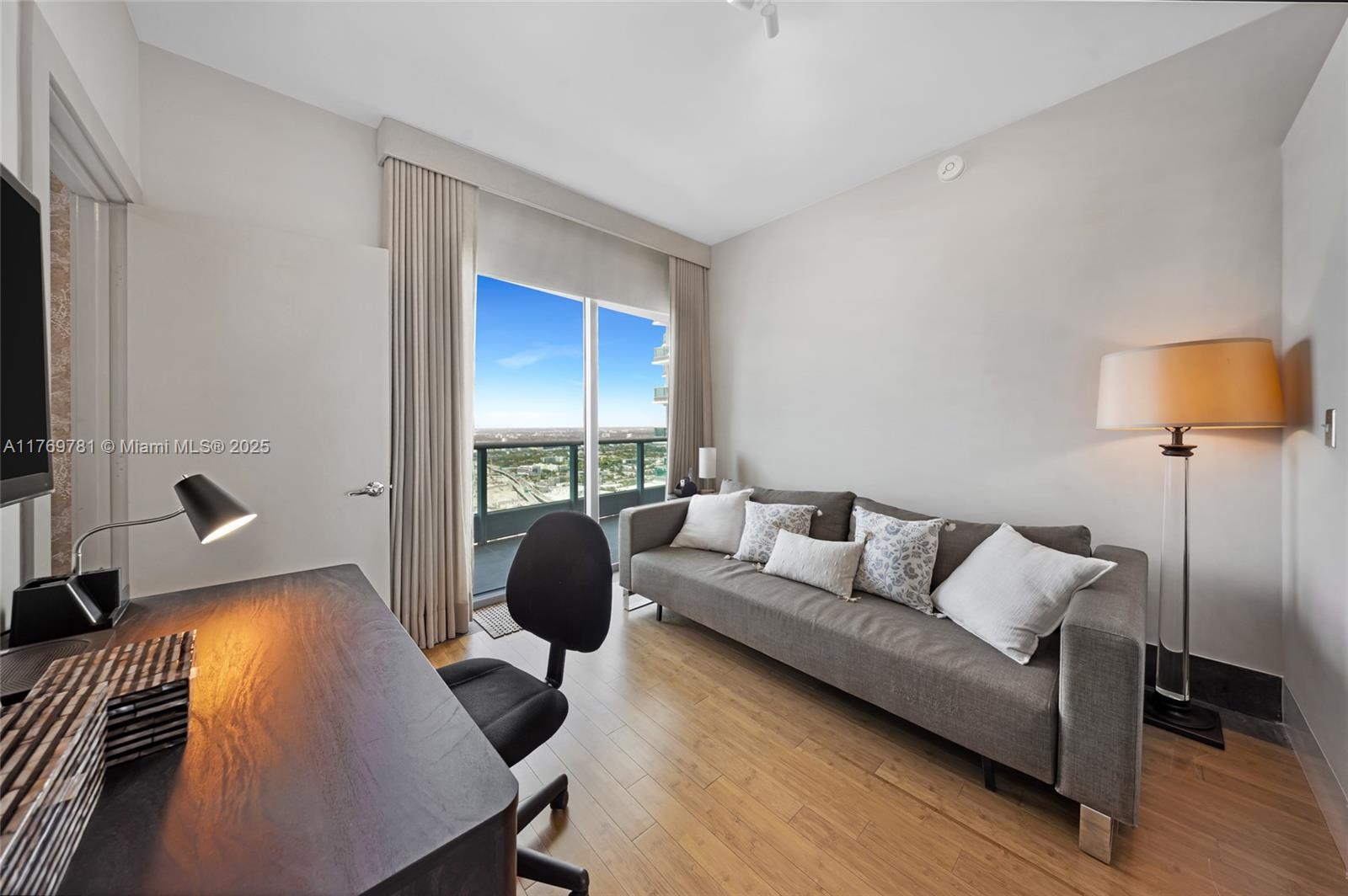 900 BISCAYNE BAY CONDO - Residential